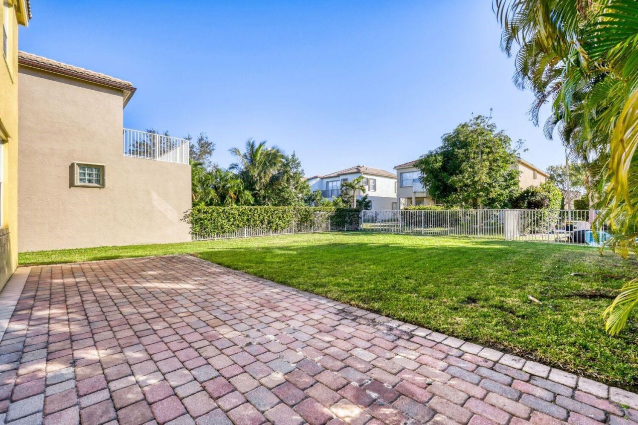 9936 Woodworth Ct, Wellington, FL 33414 Photo