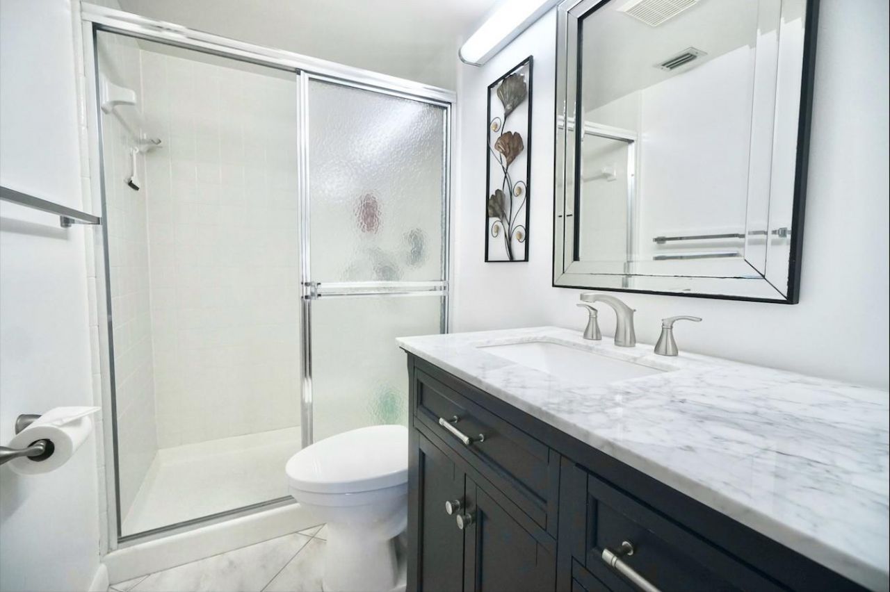 444 Pine Glen Lane, Unit D-1, Greenacres, FL 33463 Photo