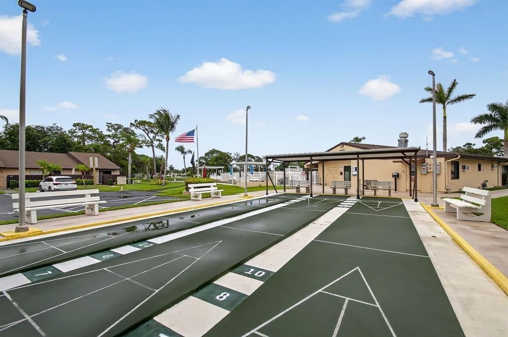 444 Pine Glen Lane, Unit D-1, Greenacres, FL 33463 Photo