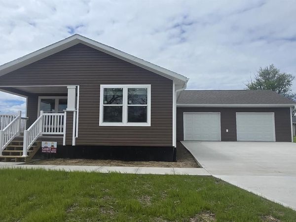 9397 McKinley Street, Lancaster, WI 53813