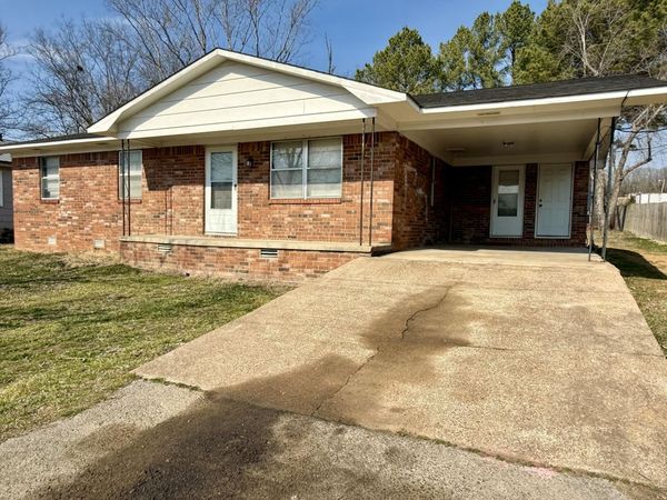 155 Hatfield Drive, Batesville, AR 72501