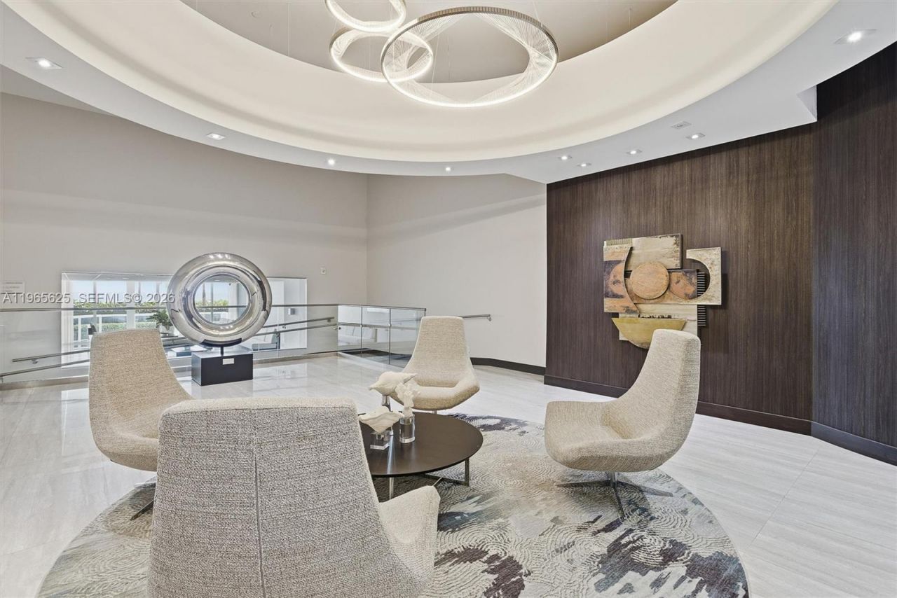 16425 Collins Ave, Unit 714, Sunny Isles Beach, FL 33160 Photo