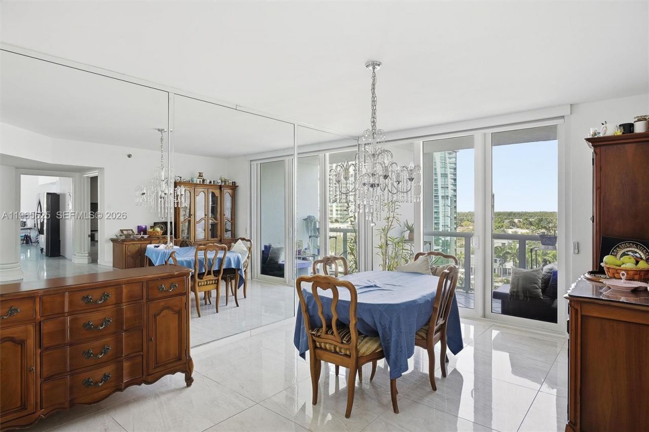 16425 Collins Ave, Unit 714, Sunny Isles Beach, FL 33160 Photo