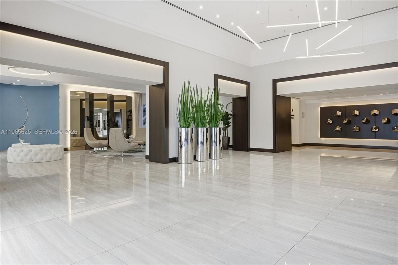 16425 Collins Ave, Unit 714, Sunny Isles Beach, FL 33160 Photo