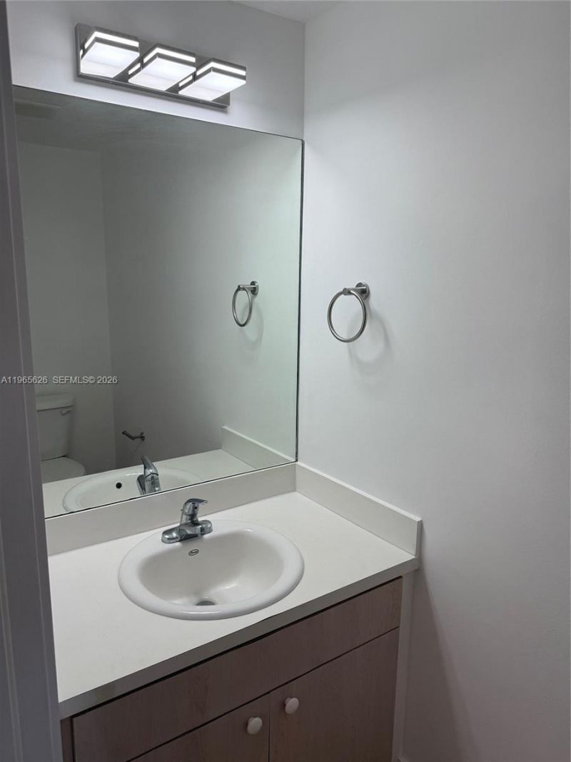 209 NW 109th Ave, Unit 408, Miami, FL 33172 Photo