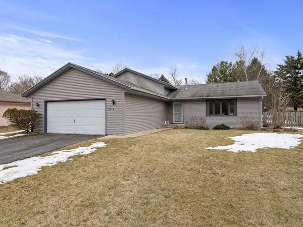 6344 Weathervane Lane, MACHESNEY PARK, IL 61115