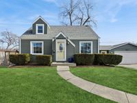 373 Woodbridge Street, Des Plaines, IL 60016 primary photo