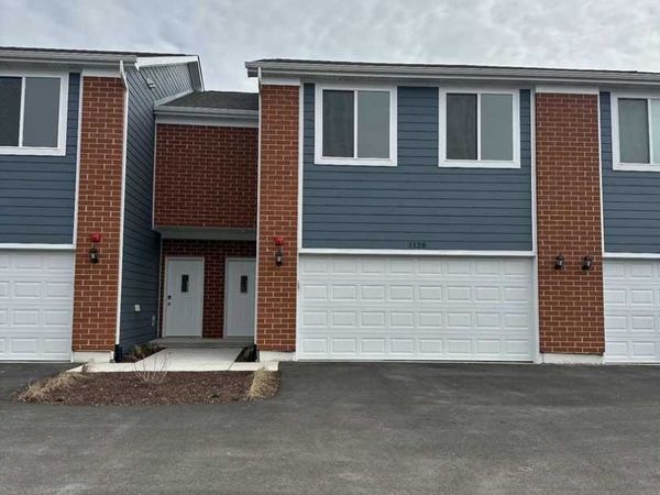 1128 Gillespie Lane, Unit 1128, Yorkville, IL 60560