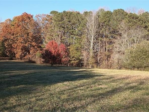 810 Nix Road, Milton, GA 30004