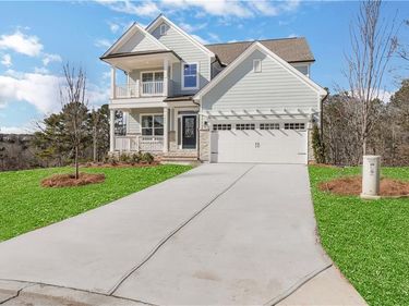 7048 Manchester Drive, Flowery Branch, GA 30542