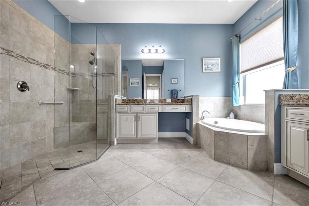 10529 Azzurra Dr, Fort Myers, FL 33913 Photo