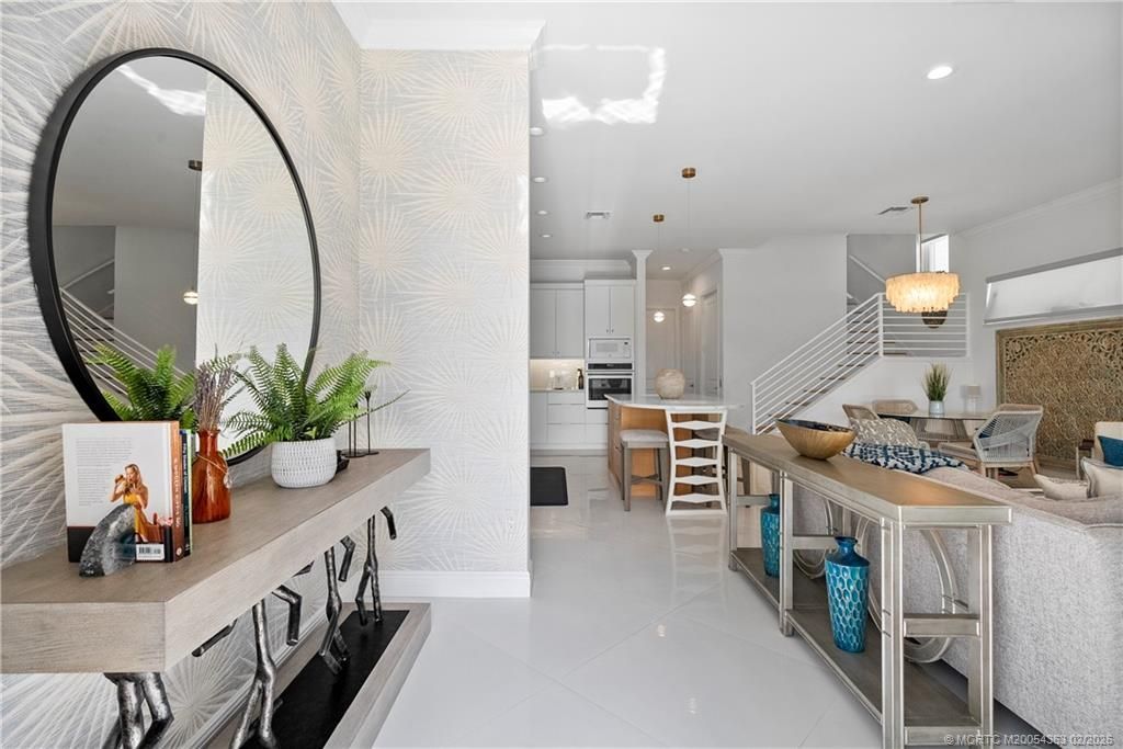 521 SW Ocean Boulevard, Stuart, FL 34994 Photo