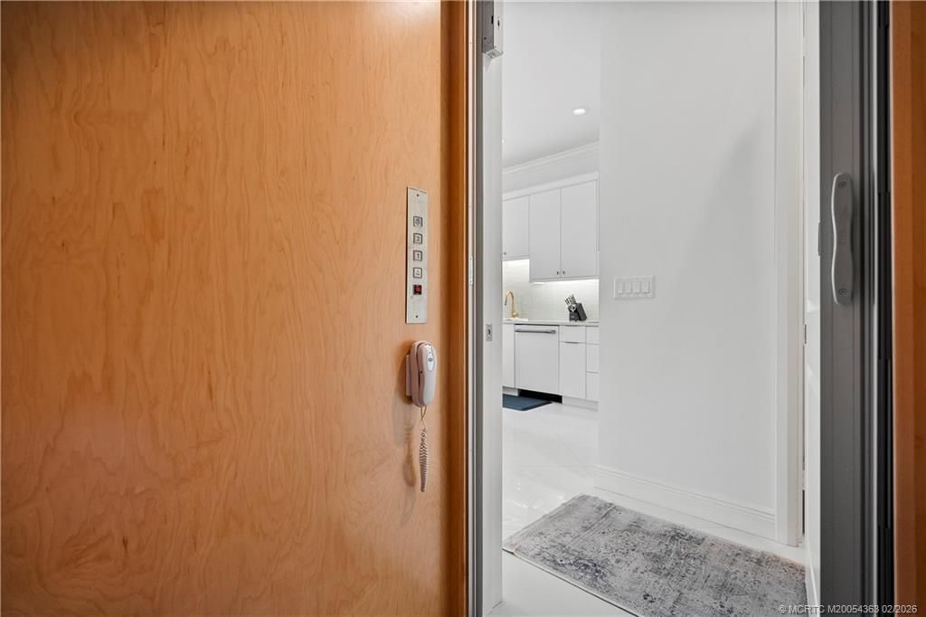 521 SW Ocean Boulevard, Stuart, FL 34994 Photo