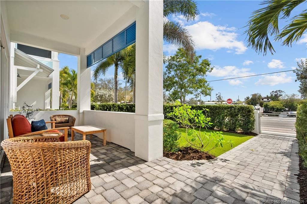 521 SW Ocean Boulevard, Stuart, FL 34994 Photo