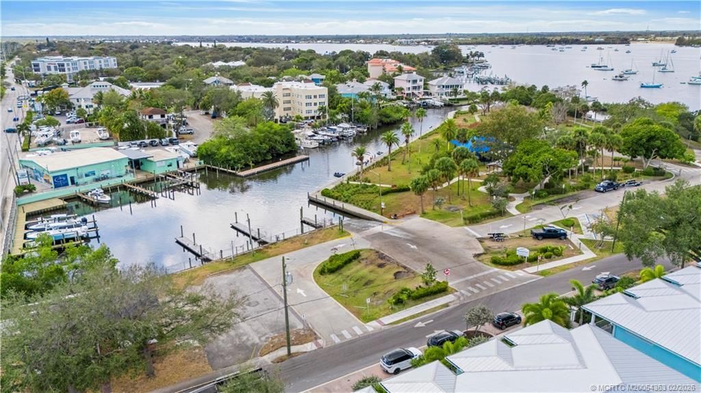 521 SW Ocean Boulevard, Stuart, FL 34994 Photo