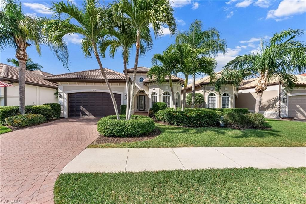 7875 Valencia Ct, Naples, FL 34113 Photo