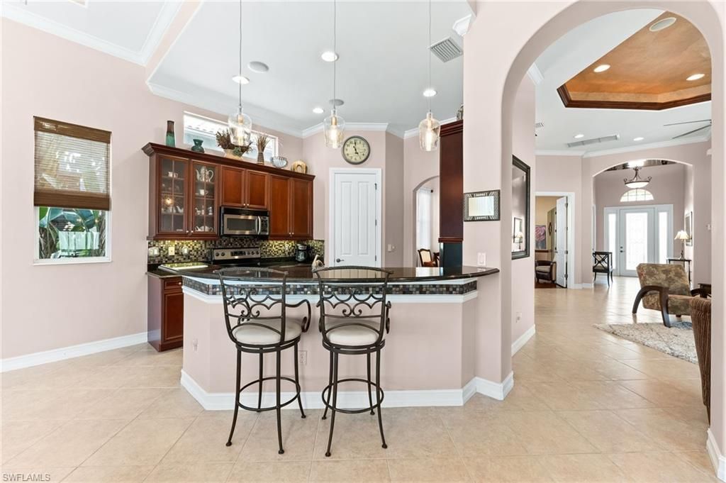 7875 Valencia Ct, Naples, FL 34113 Photo
