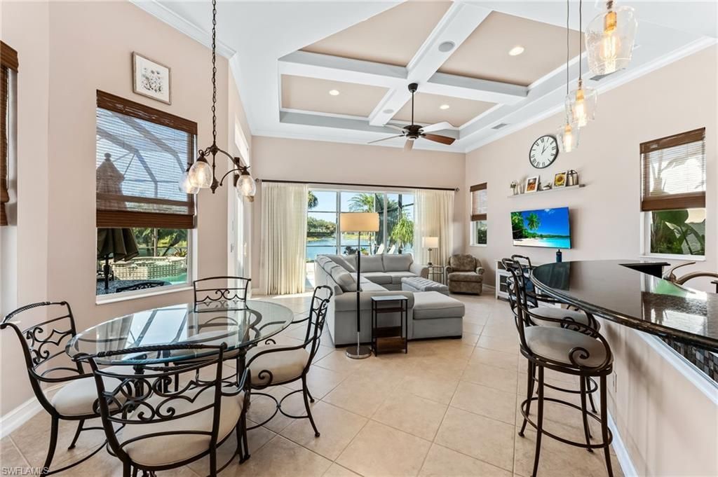 7875 Valencia Ct, Naples, FL 34113 Photo