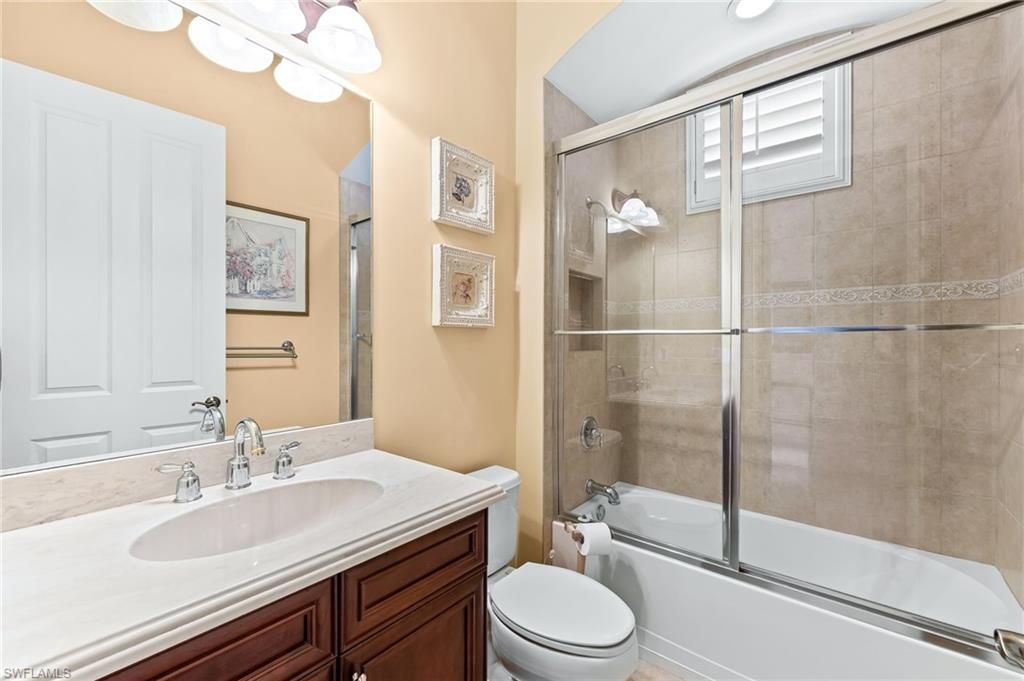 7875 Valencia Ct, Naples, FL 34113 Photo