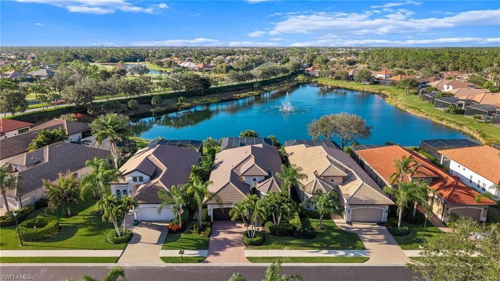 7875 Valencia Ct, Naples, FL 34113 Photo