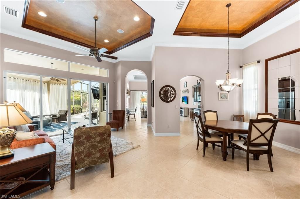 7875 Valencia Ct, Naples, FL 34113 Photo