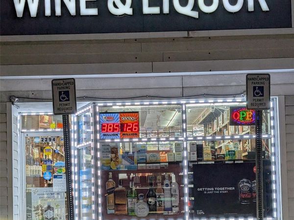 East Meadow, NY 11554