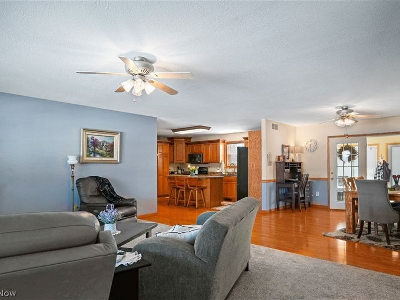 2370 Davis Peck Road, Cortland, OH 44410 Photo 11