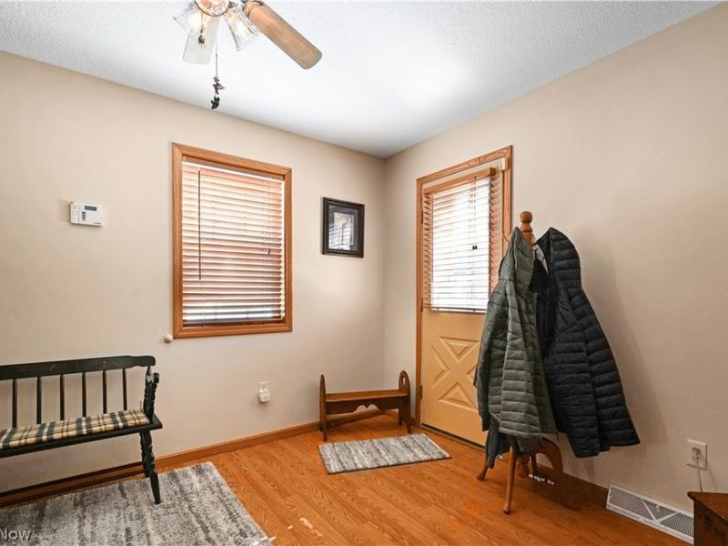 2370 Davis Peck Road, Cortland, OH 44410 Photo 16