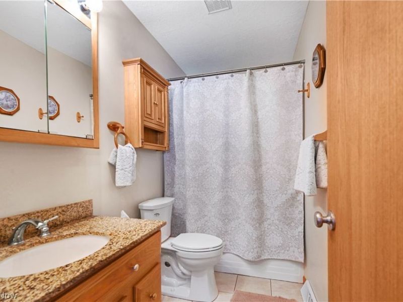 2370 Davis Peck Road, Cortland, OH 44410 Photo 19