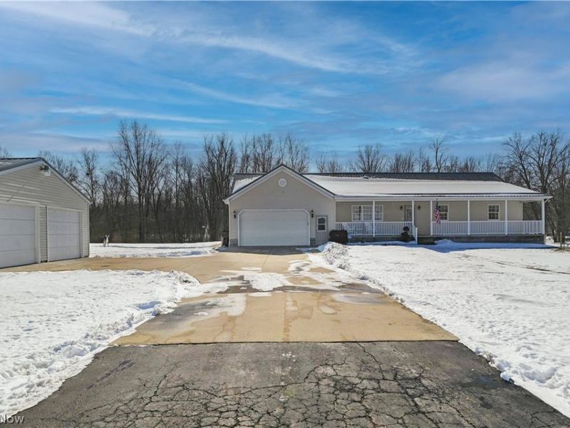 2370 Davis Peck Road, Cortland, OH 44410 Photo 2