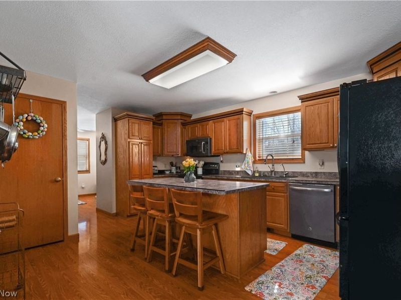 2370 Davis Peck Road, Cortland, OH 44410 Photo 6