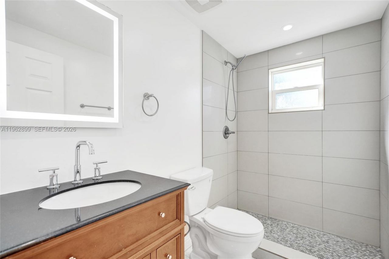 2001 N 22nd Ave, Hollywood, FL 33020 Photo