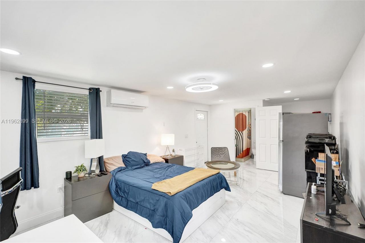 2001 N 22nd Ave, Hollywood, FL 33020 Photo