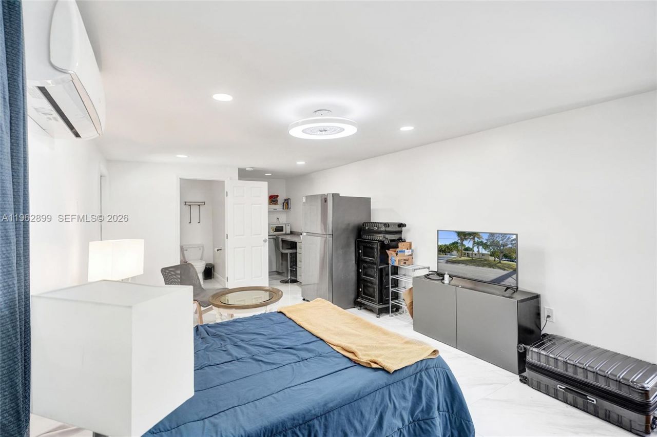 2001 N 22nd Ave, Hollywood, FL 33020 Photo