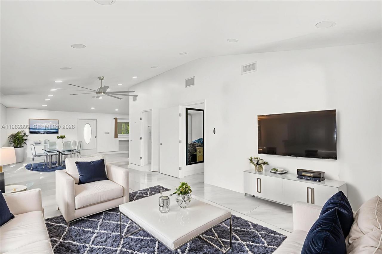 2001 N 22nd Ave, Hollywood, FL 33020 Photo