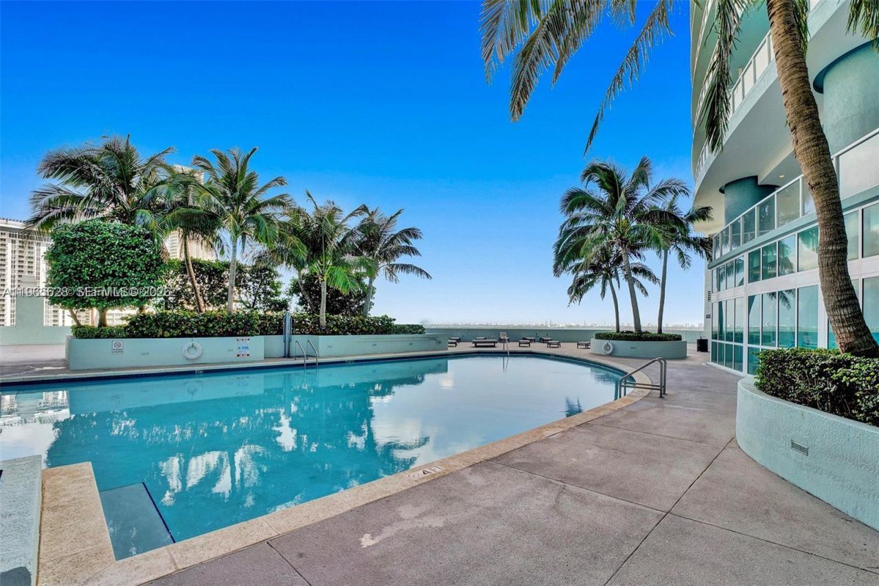 1900 N Bayshore Dr , Unit 508, Miami, FL 33132 Photo