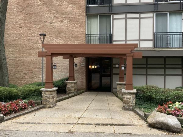 Unit 3D, Lisle, IL 60532