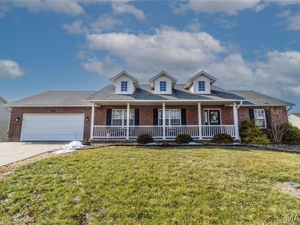 384 Oak Meadows Dr, Jackson, MO 63755
