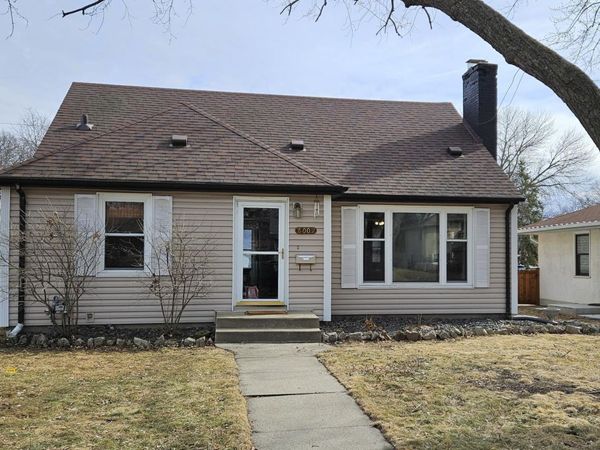 6009 13th Avenue S, Minneapolis, MN 55417