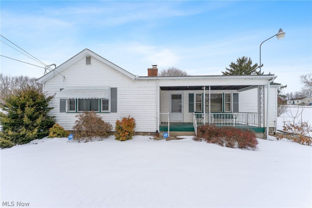 5160 Oak Street, Lowellville, OH 44436 Main Photo