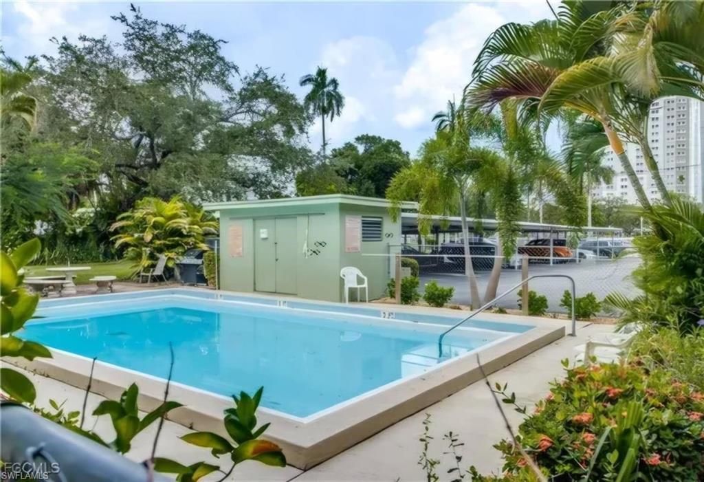 2544 1st St, Unit 102, Fort Myers, FL 33901 Photo
