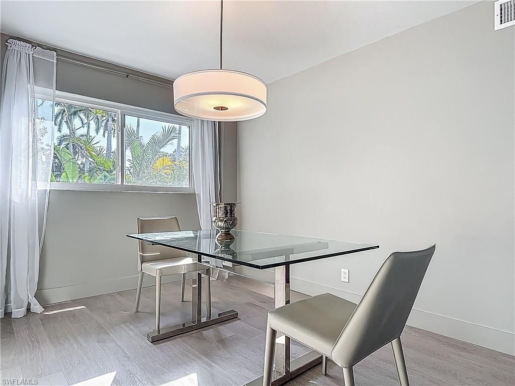 2544 1st St, Unit 102, Fort Myers, FL 33901 Photo