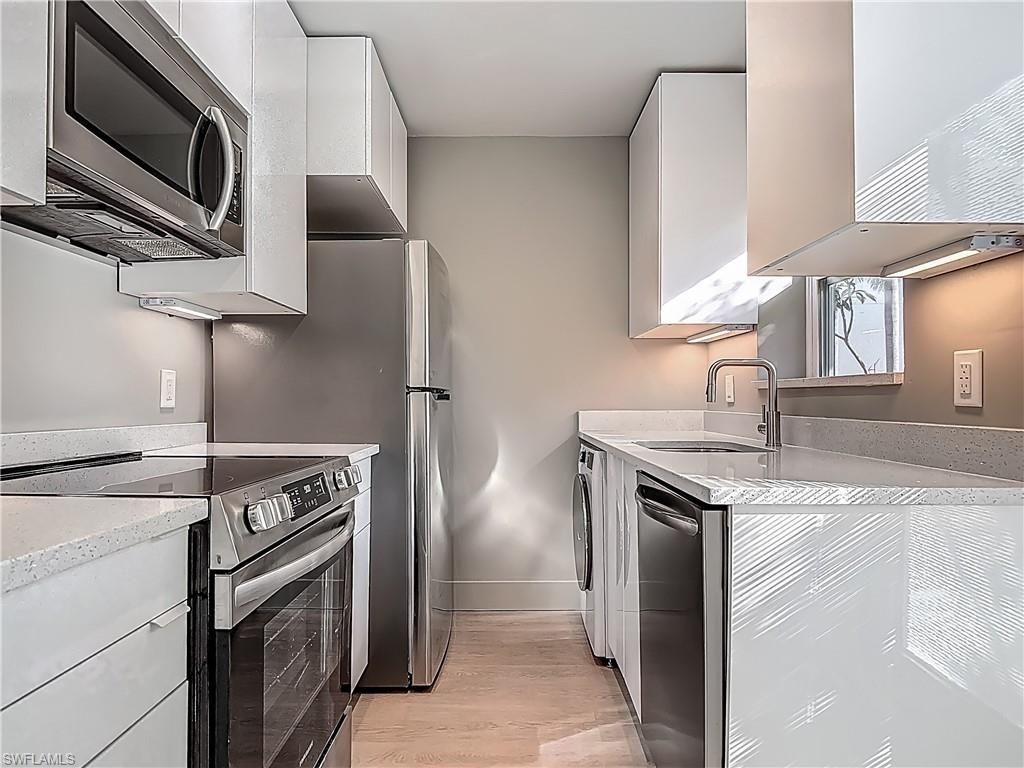 2544 1st St, Unit 102, Fort Myers, FL 33901 Photo