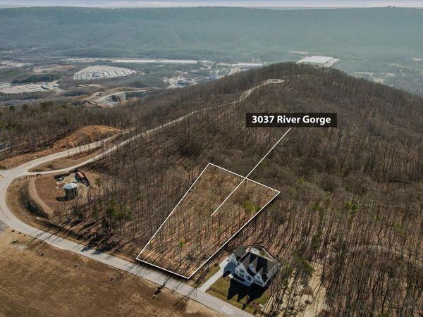 3037 River Gorge Drive, Chattanooga, TN 37419