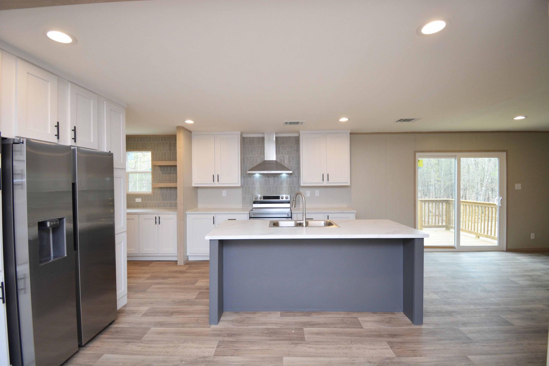 1069 Wild Rose Court Photo 14