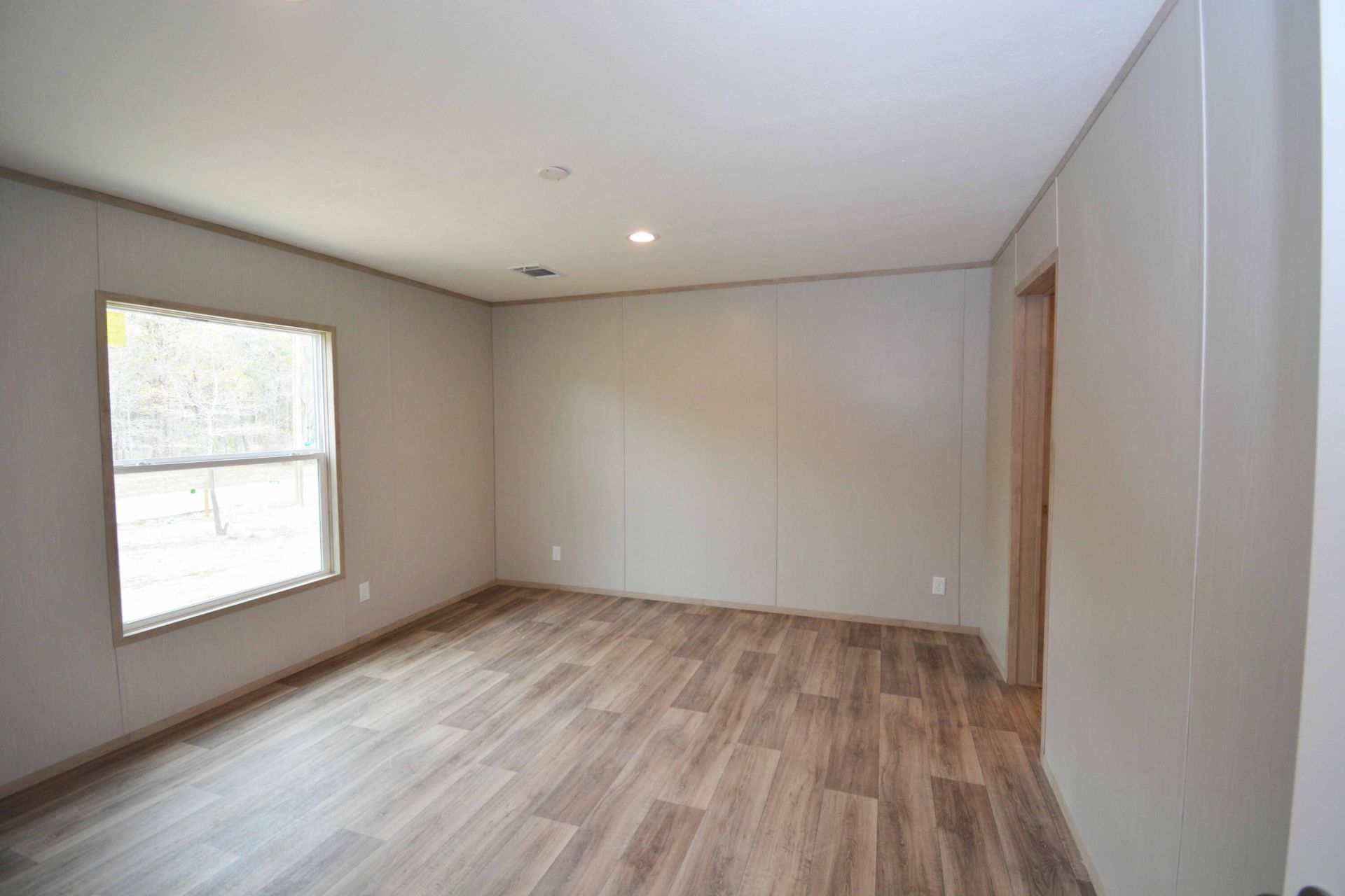 1069 Wild Rose Court Photo 27