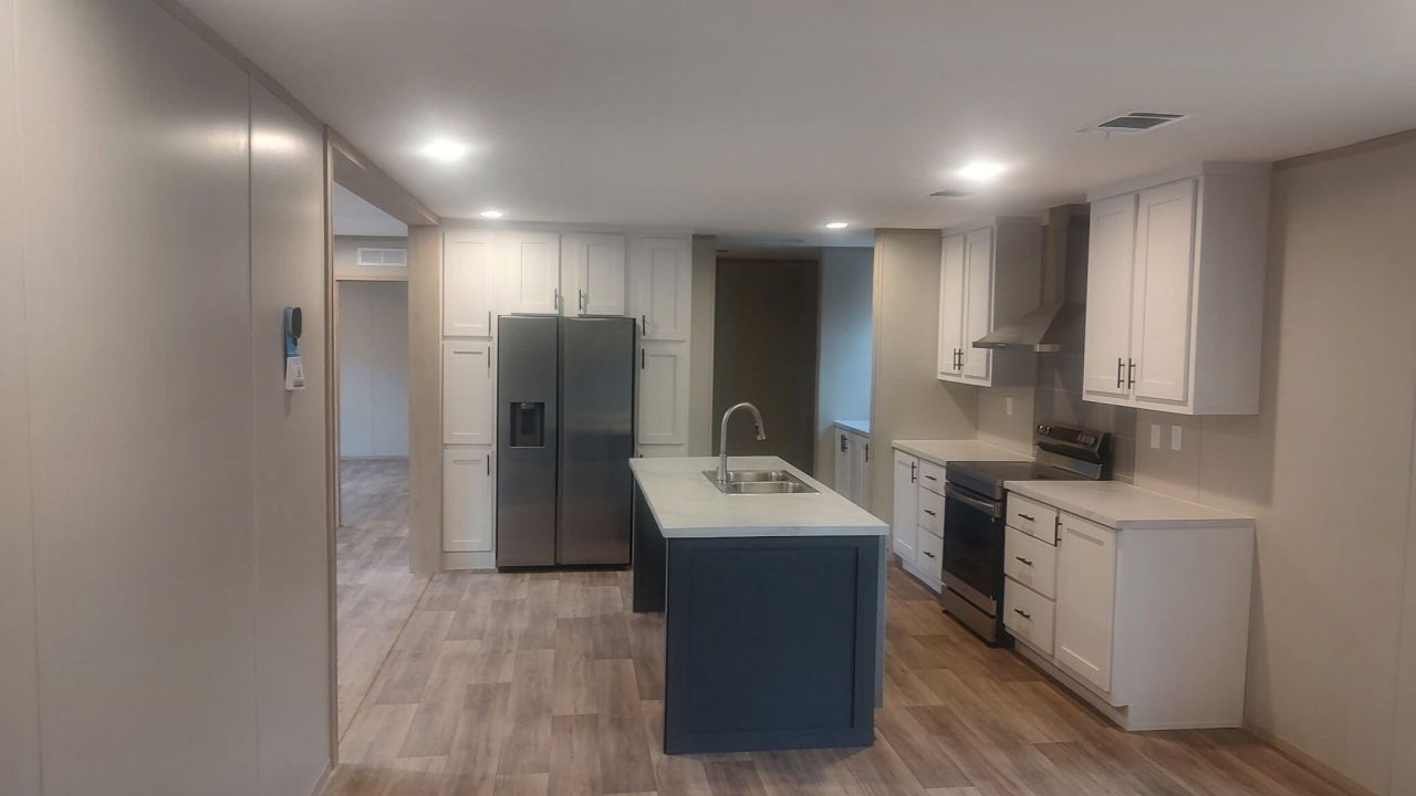 1069 Wild Rose Court Photo 4