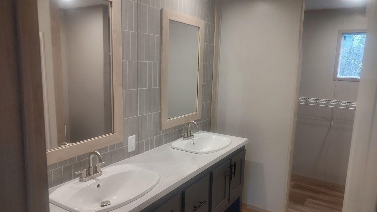 1069 Wild Rose Court Photo 8