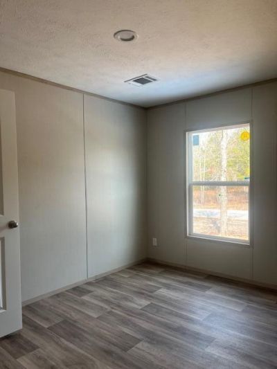1069 Wild Rose Court Photo 9