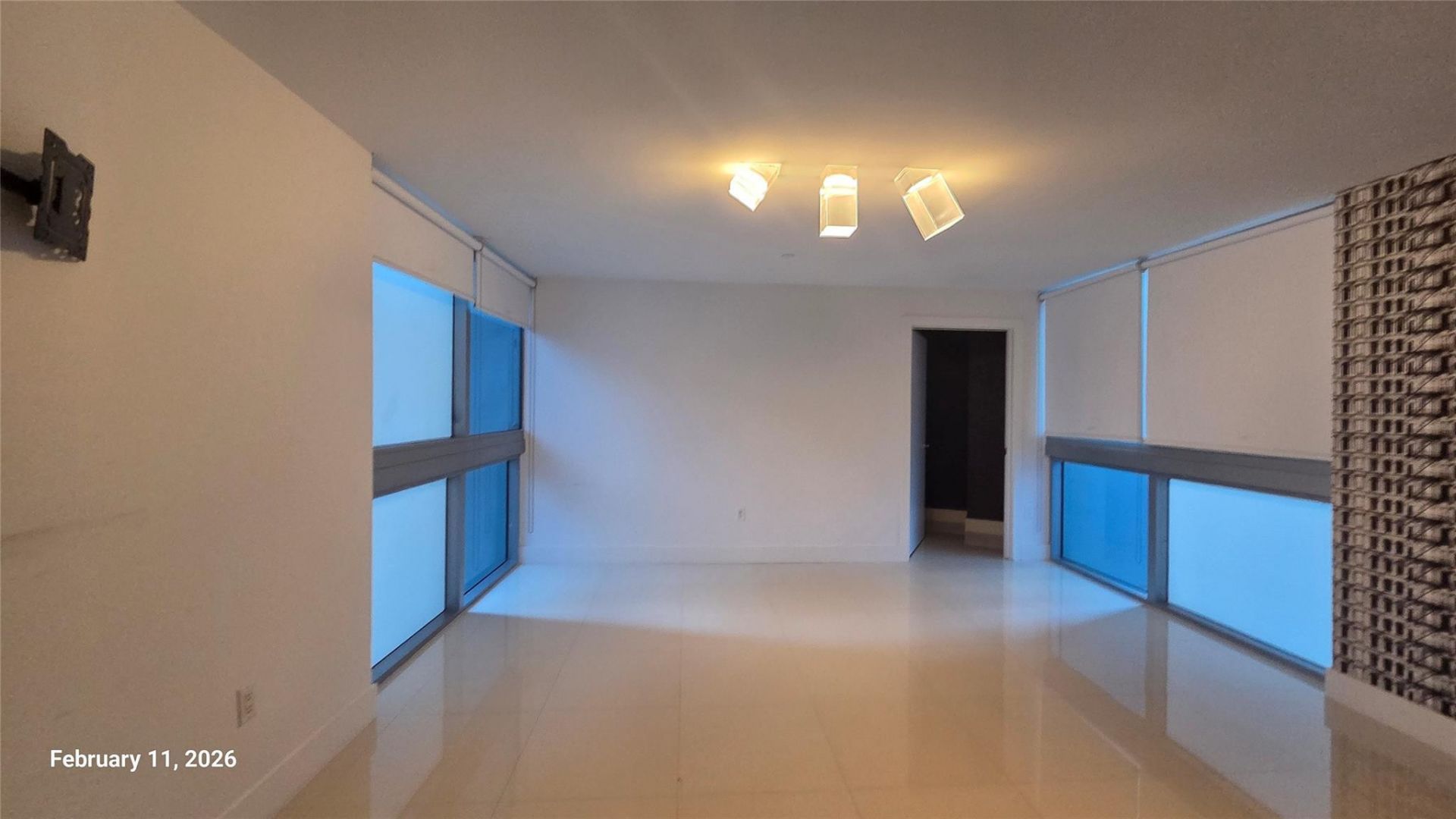 2950 NE 188th Street, Unit 110, Miami, FL 33180 Photo